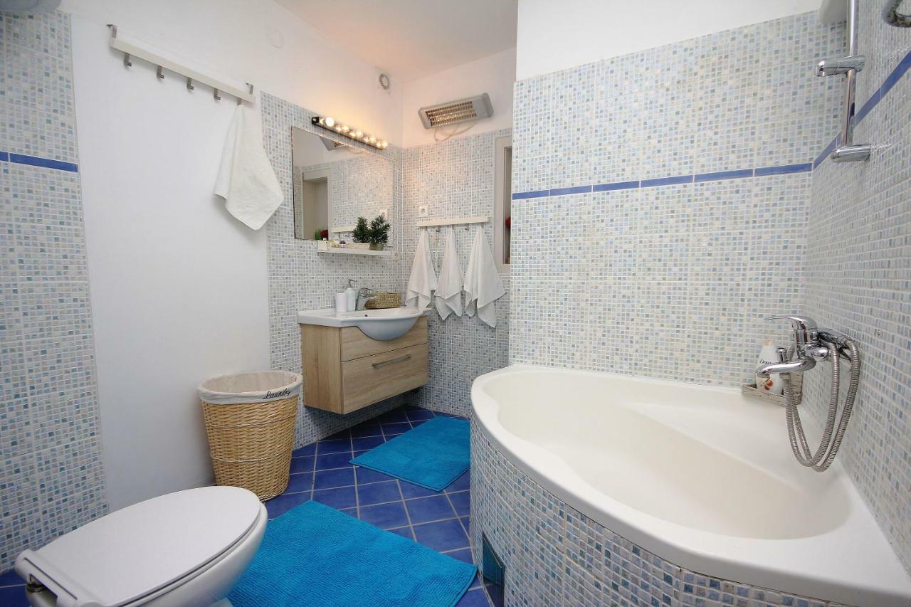 Apartment Mikula マカルスカ エクステリア 写真